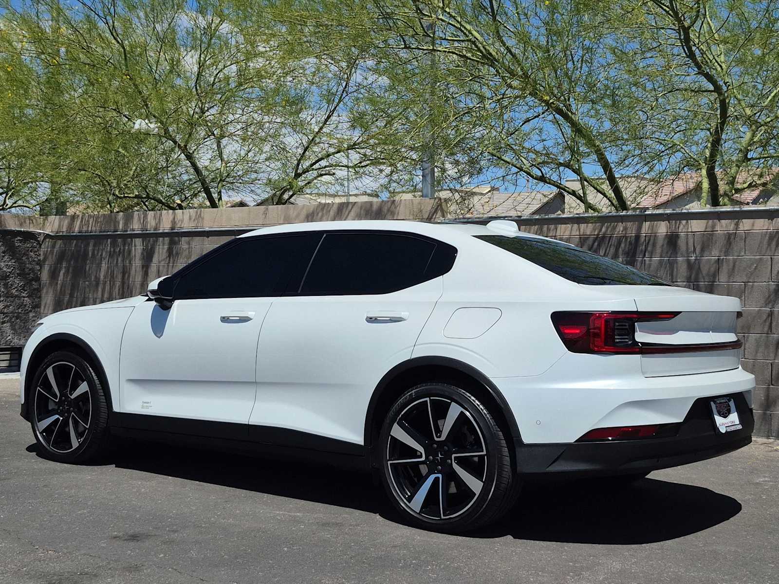 Thumbnail: 2021 Polestar 2 - 7
