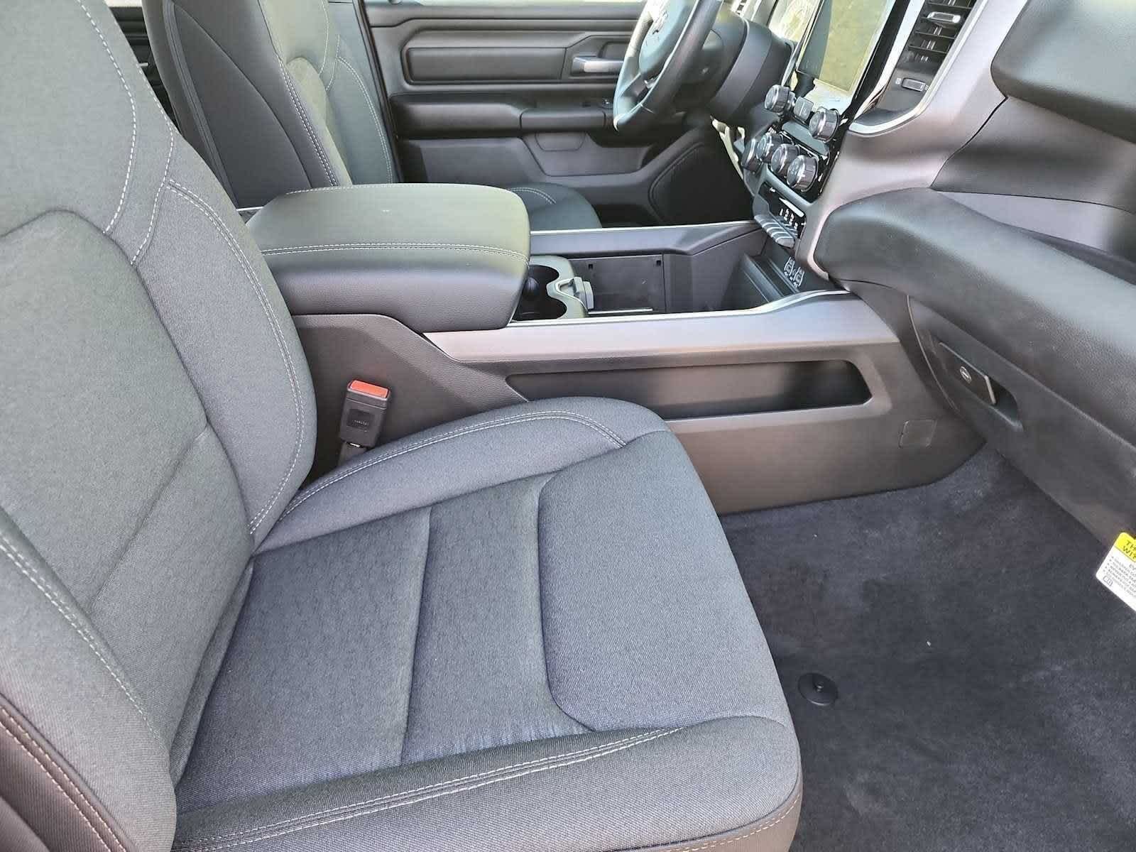 Thumbnail: 2026 RAM 1500 - 25