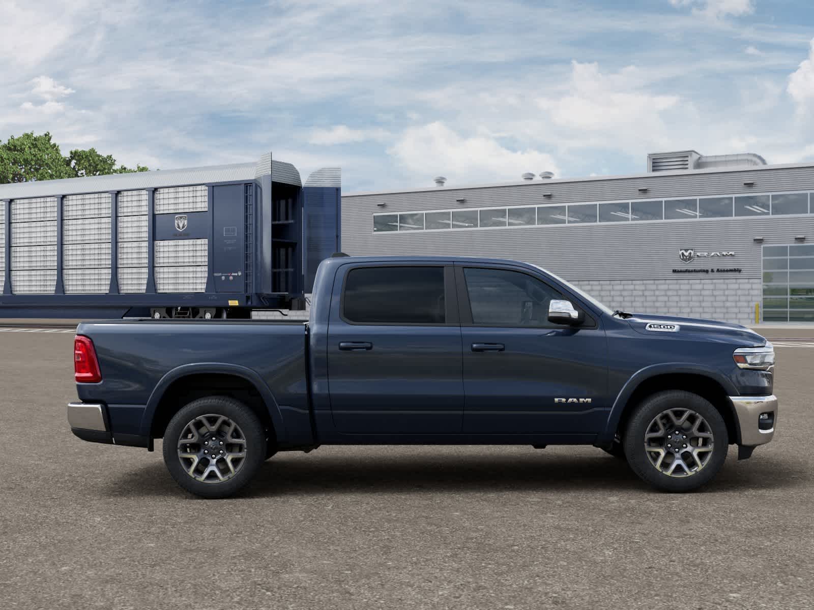 Thumbnail: 2026 RAM 1500 - 18