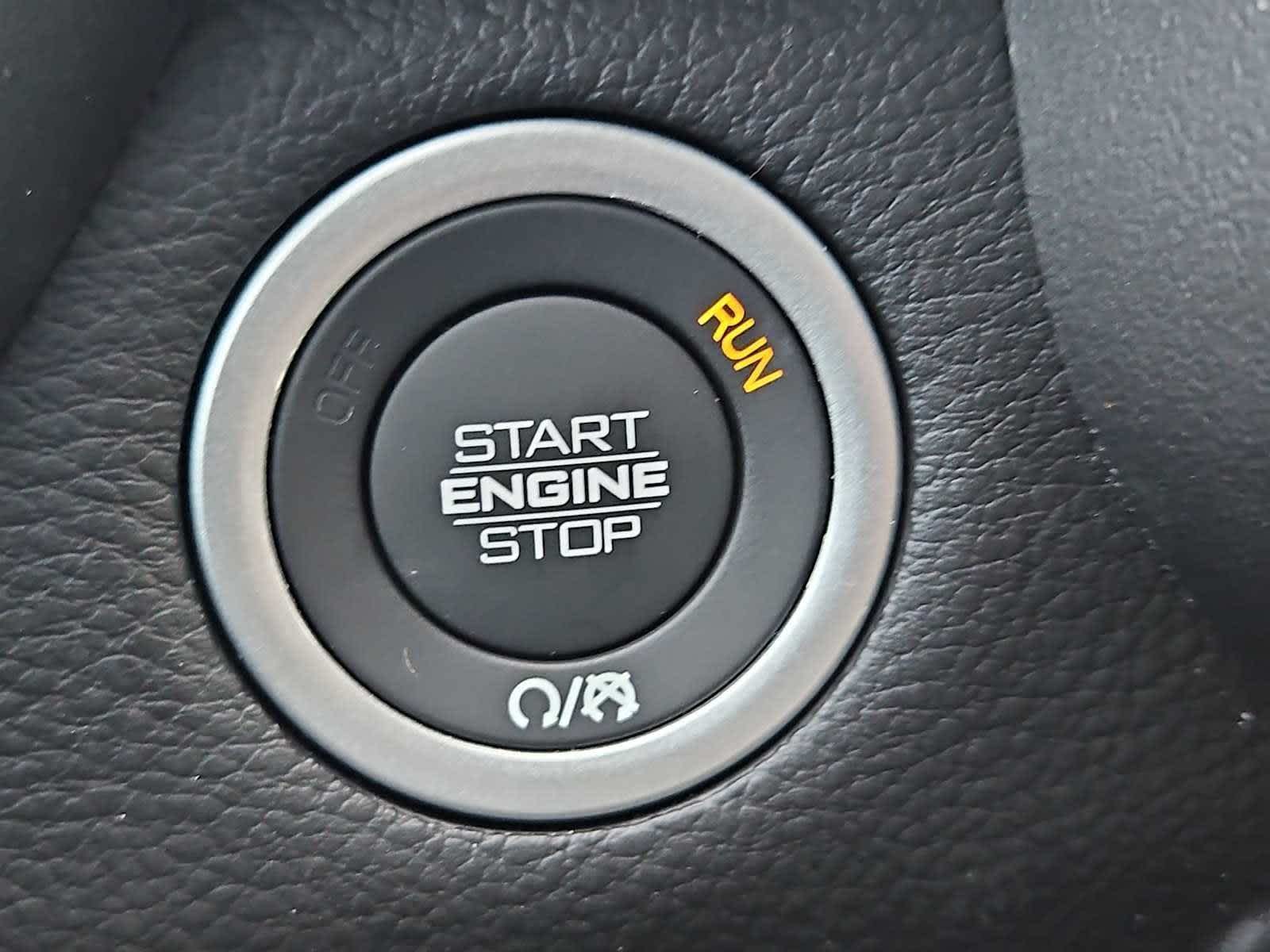 Thumbnail: 2026 RAM 1500 - 35