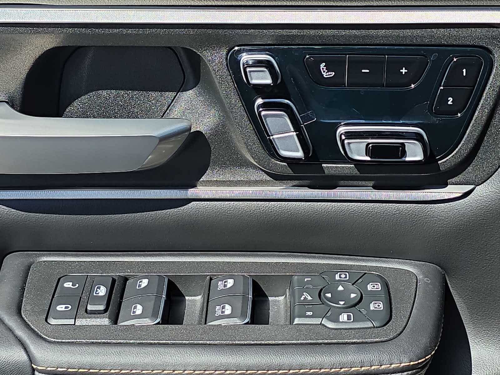 Thumbnail: 2026 RAM 1500 - 29