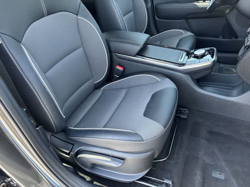 2022 Kia Niro S 18