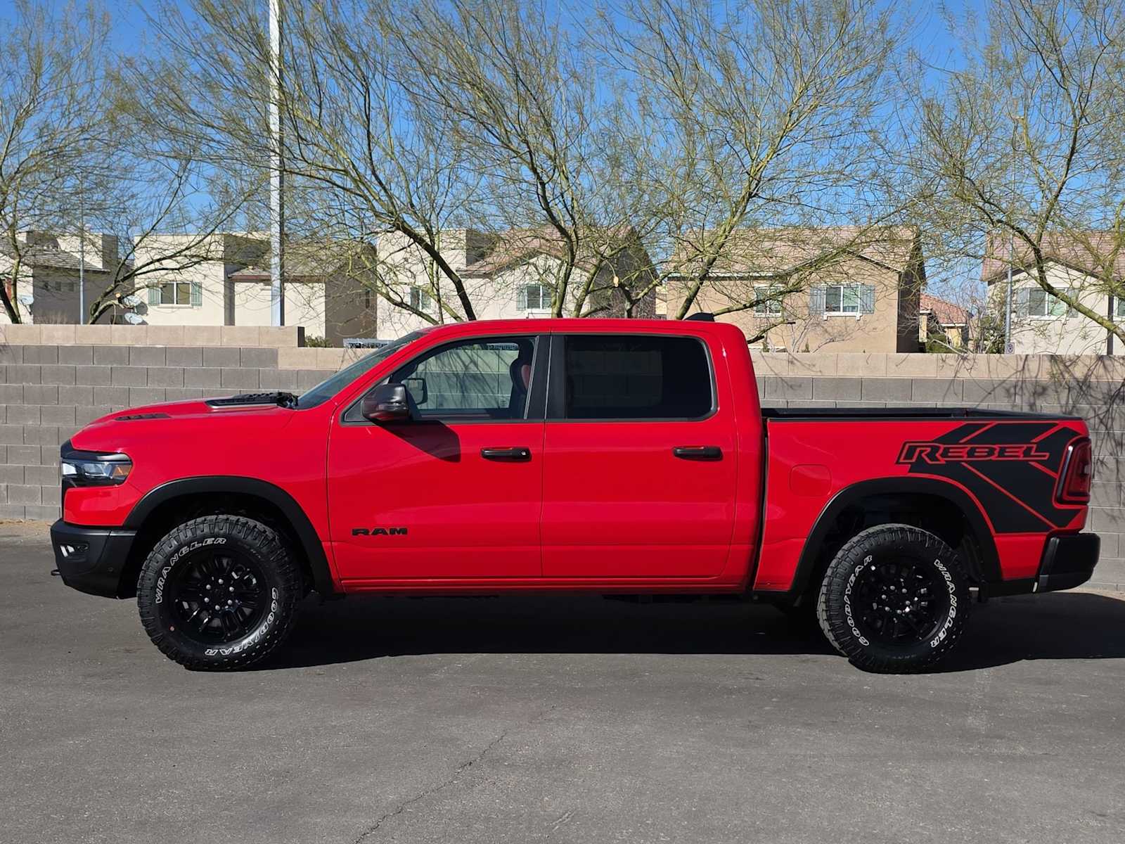 Thumbnail: 2025 RAM 1500 - 6