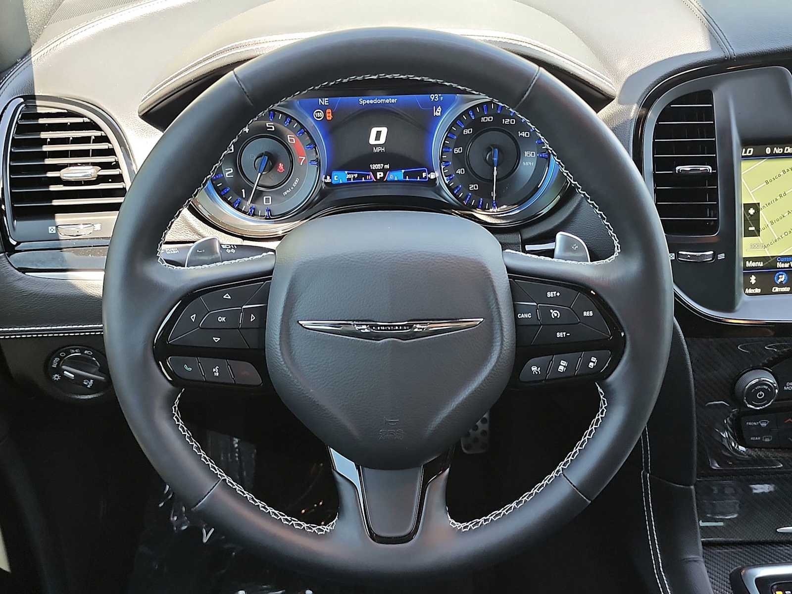 Thumbnail: 2023 Chrysler 300 - 19