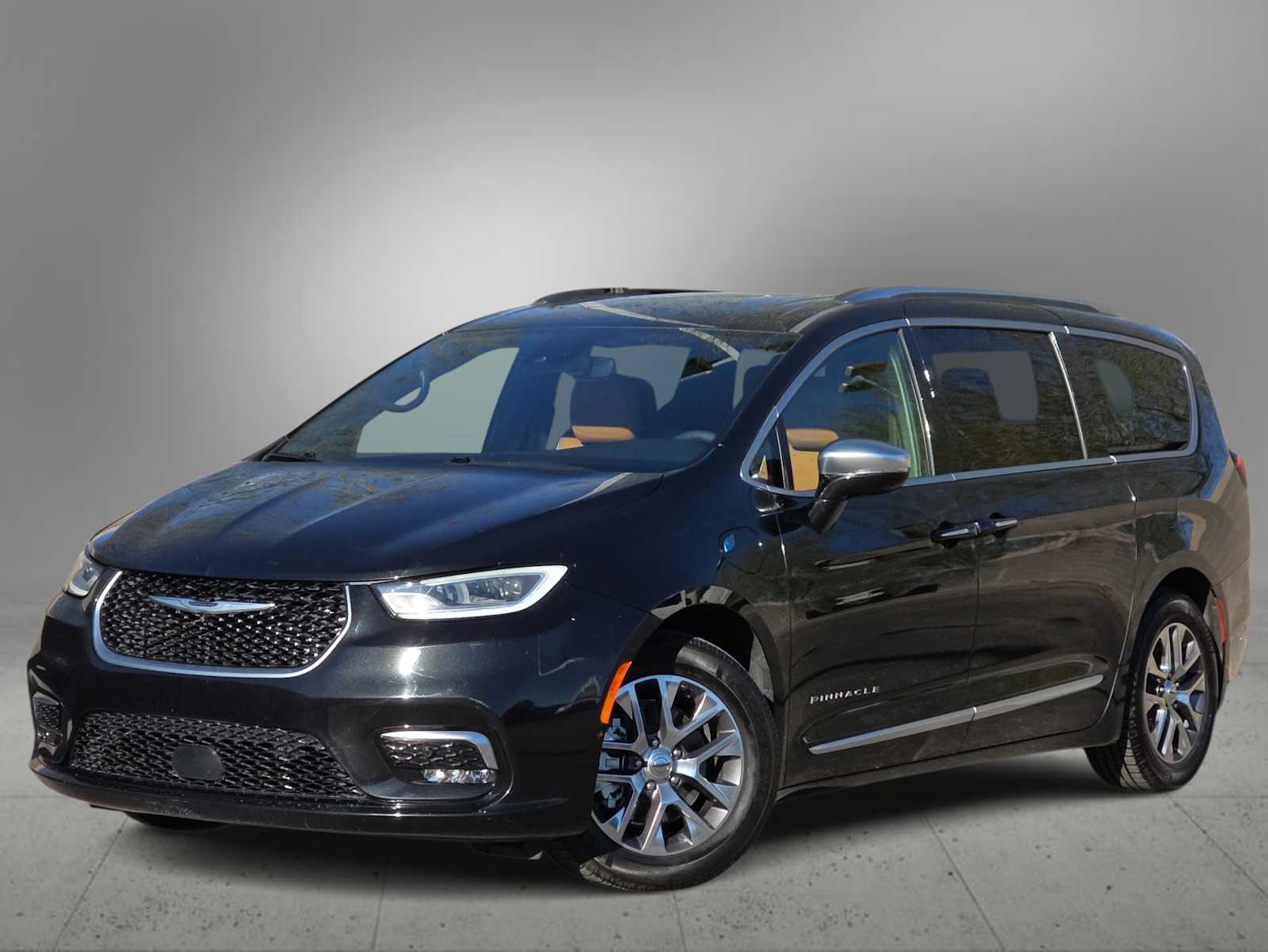 Thumbnail: 2022 Chrysler Pacifica - 1
