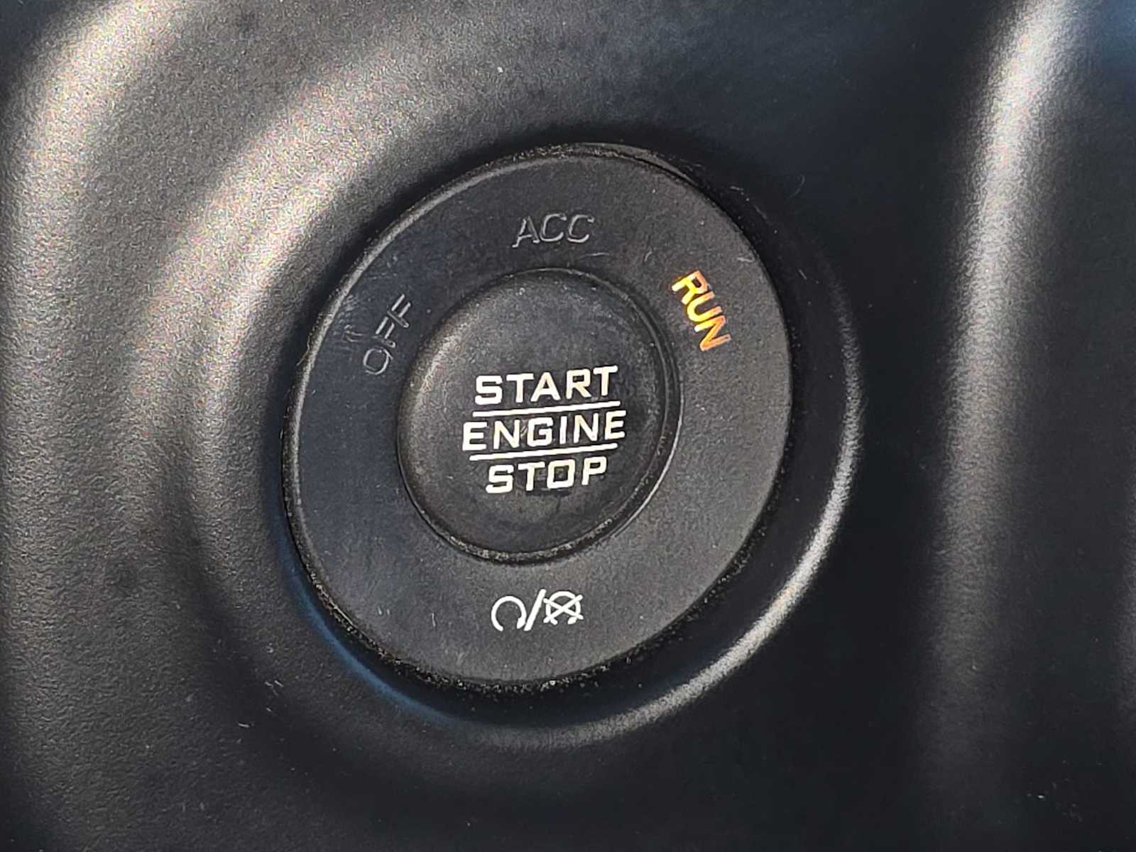 Thumbnail: 2021 Jeep Wrangler - 24