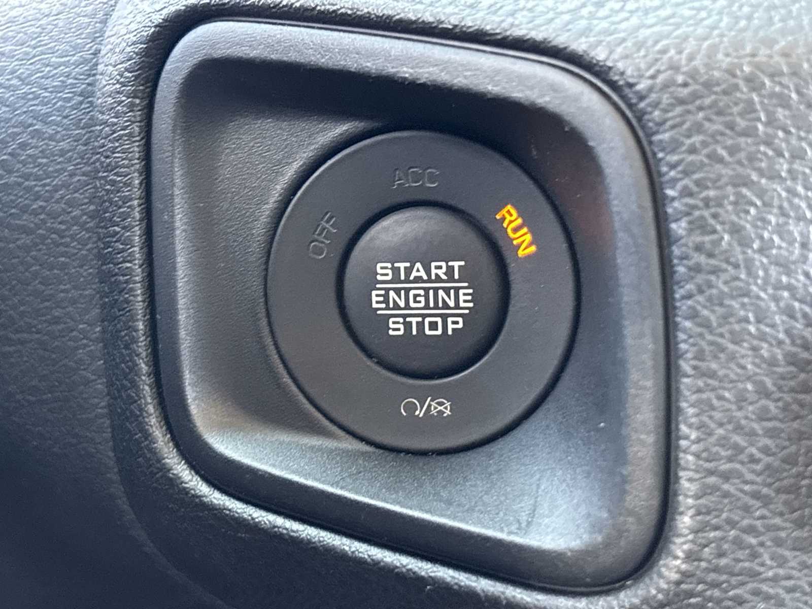 Thumbnail: 2024 Jeep Wrangler - 24