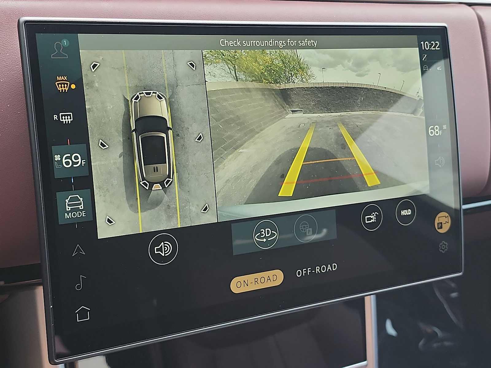 Thumbnail: 2025 Land Rover Range Rover - 26