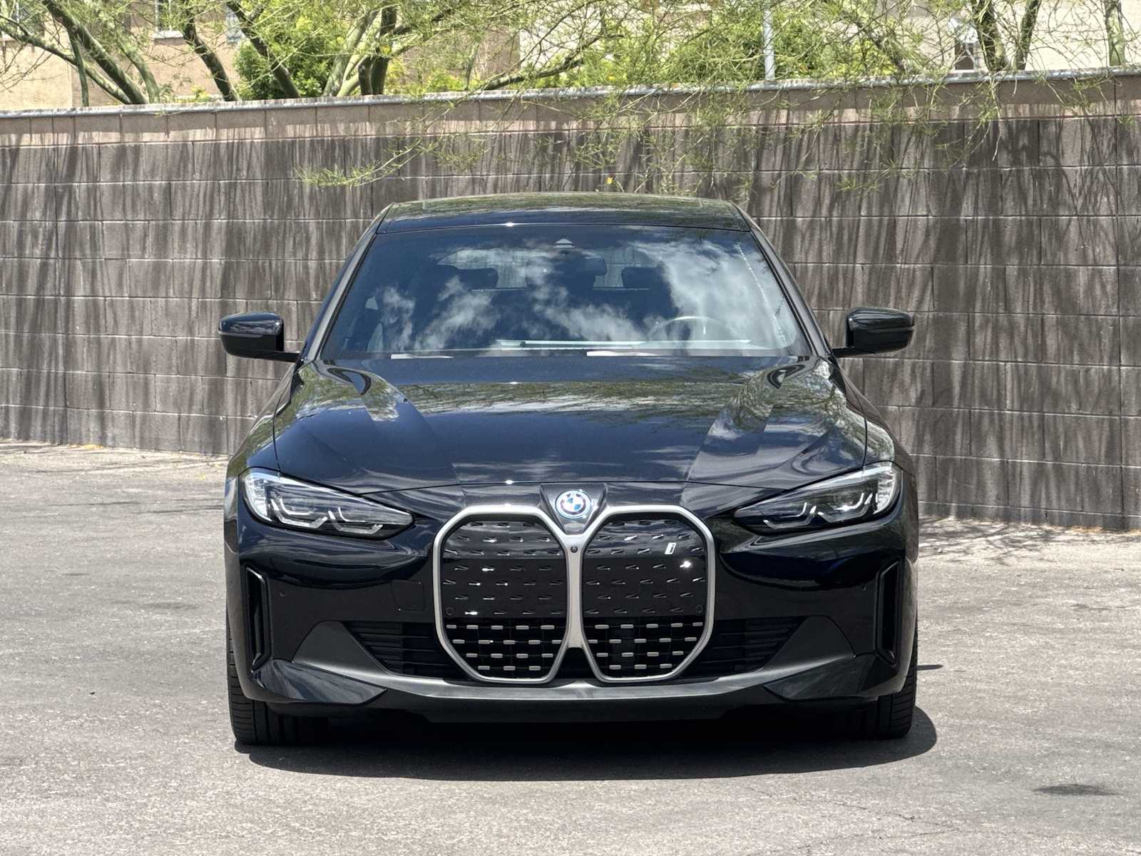 Thumbnail: 2023 BMW i4 - 3