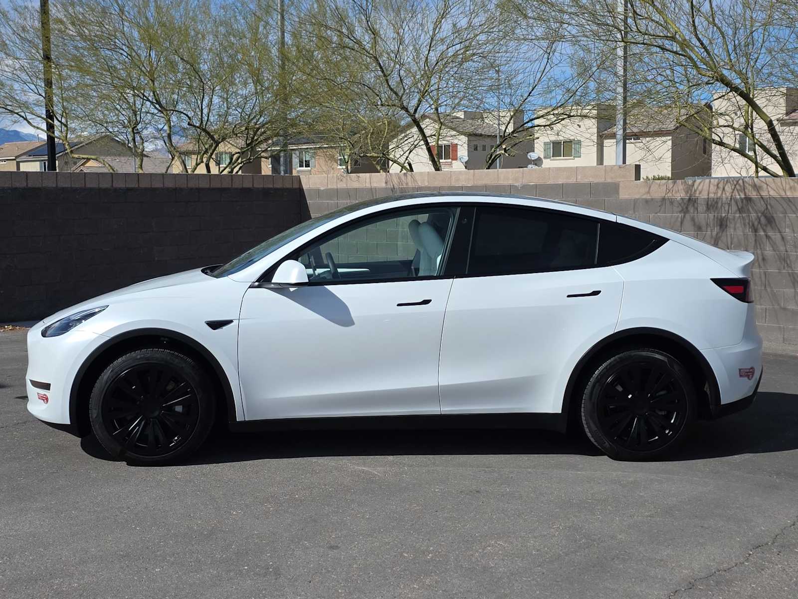 Thumbnail: 2023 Tesla Model Y - 6