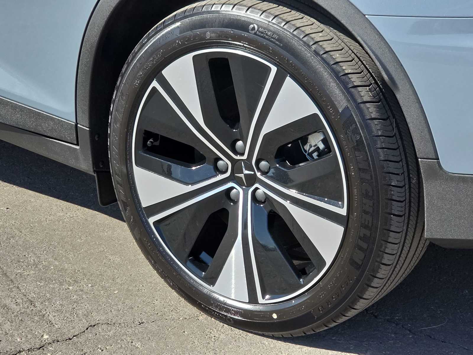 Thumbnail: 2024 Polestar 2 - 12