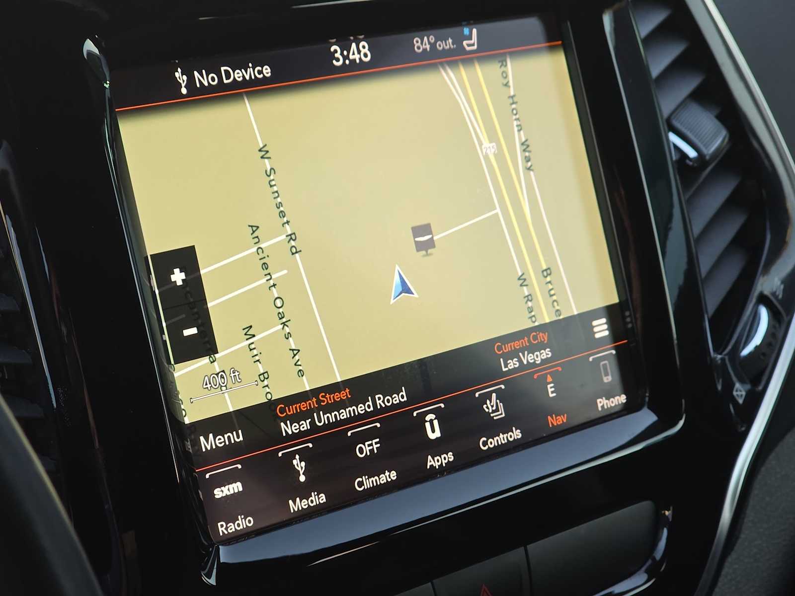 Thumbnail: 2019 Jeep Cherokee - 26