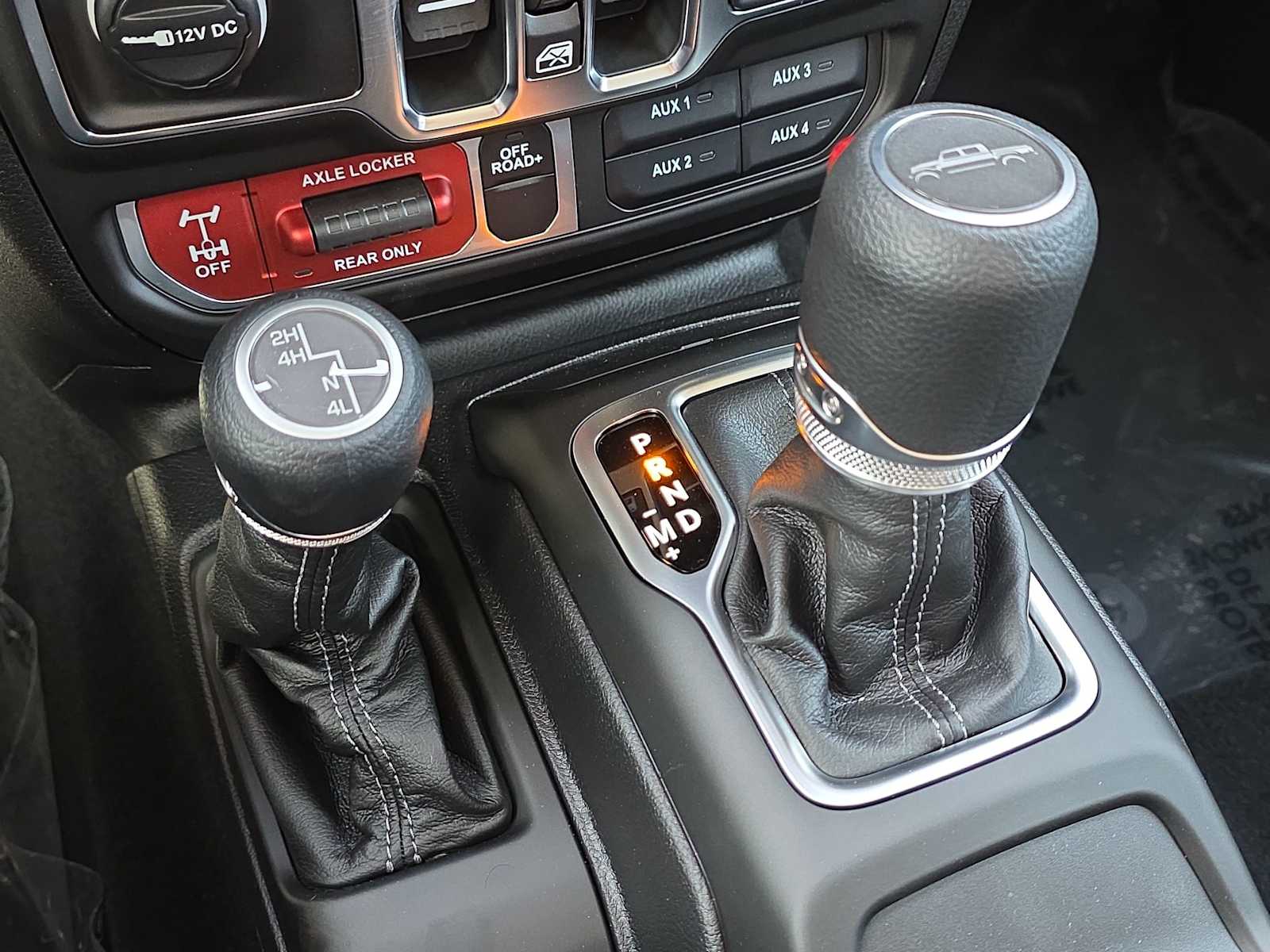 Thumbnail: 2026 Jeep Gladiator - 7