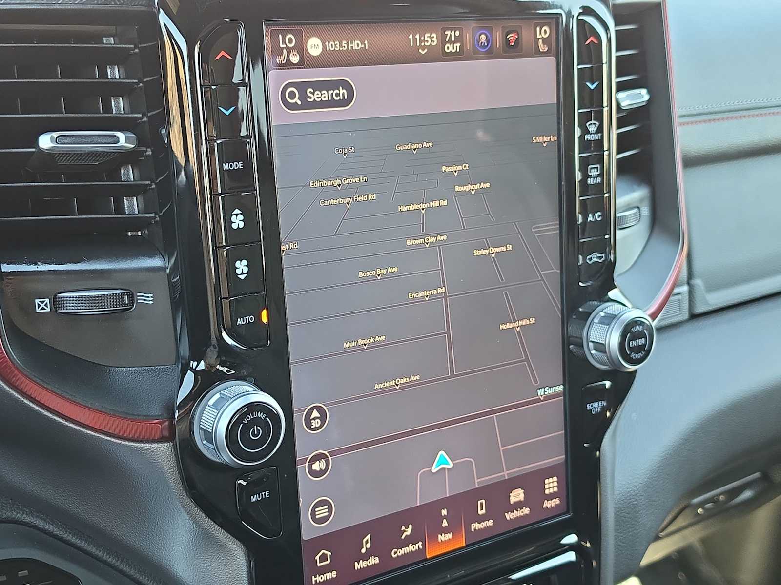 Thumbnail: 2025 RAM 1500 - 27