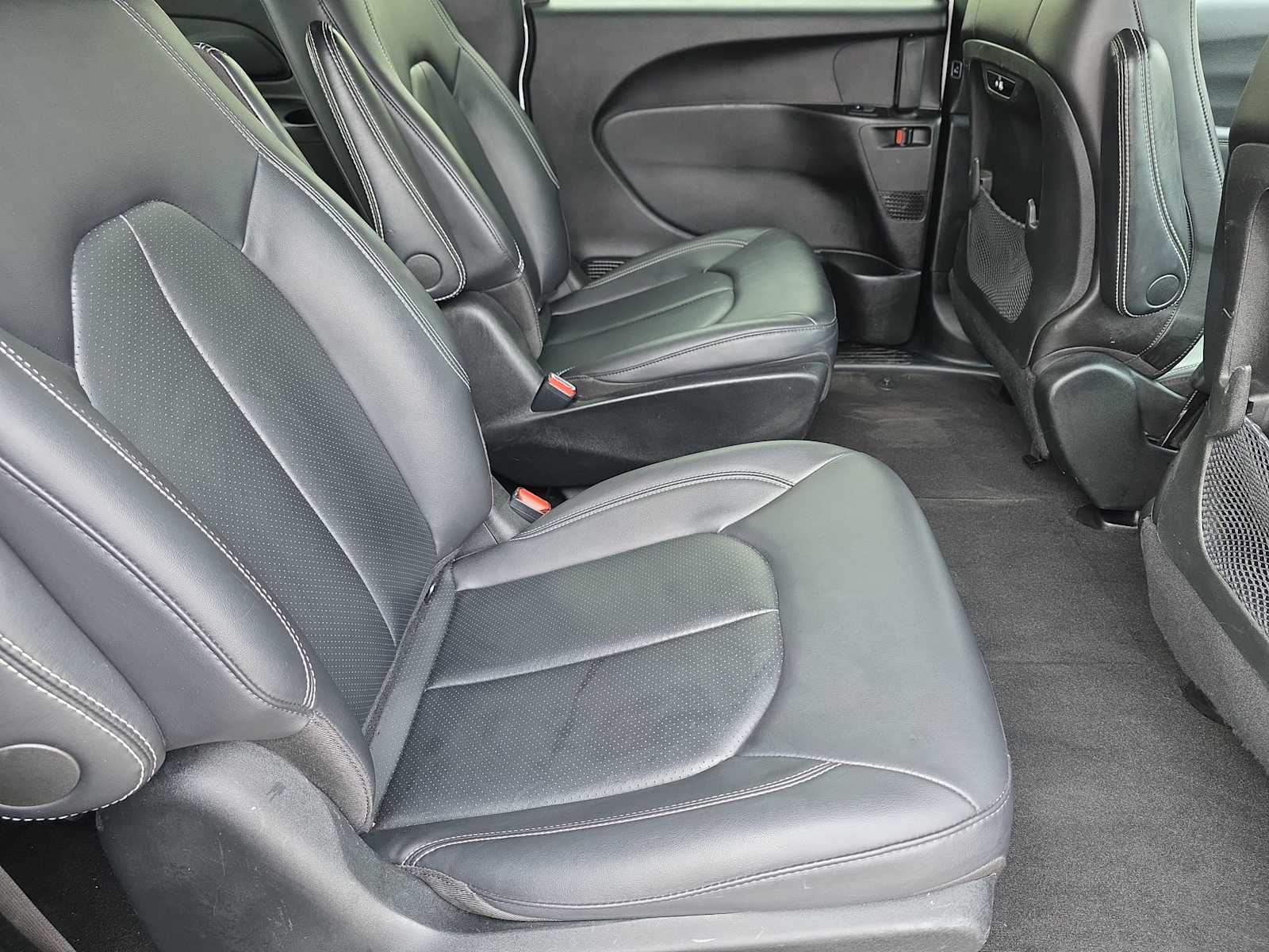 Thumbnail: 2024 Chrysler Pacifica - 17