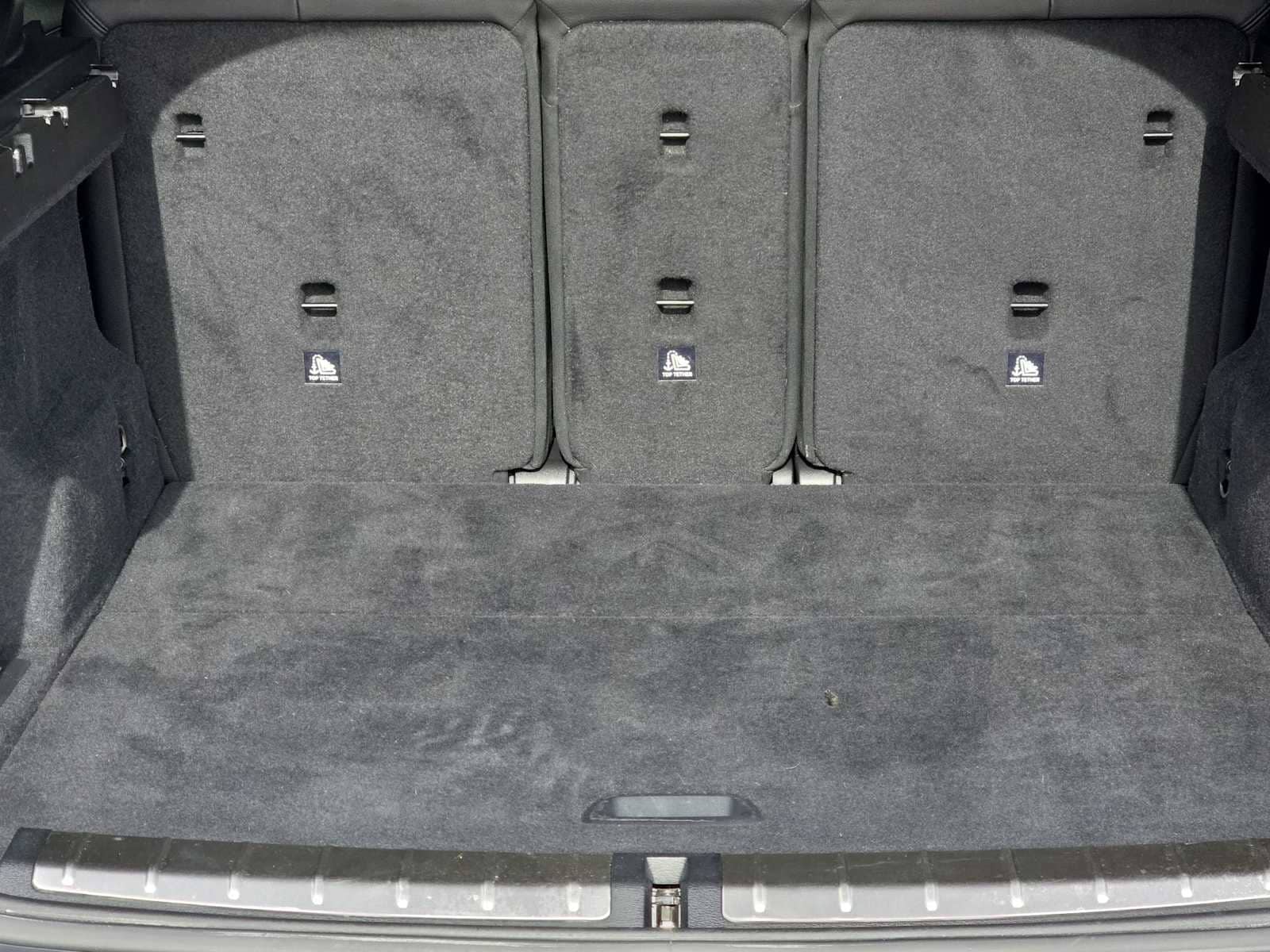 Thumbnail: 2018 BMW X1 - 23