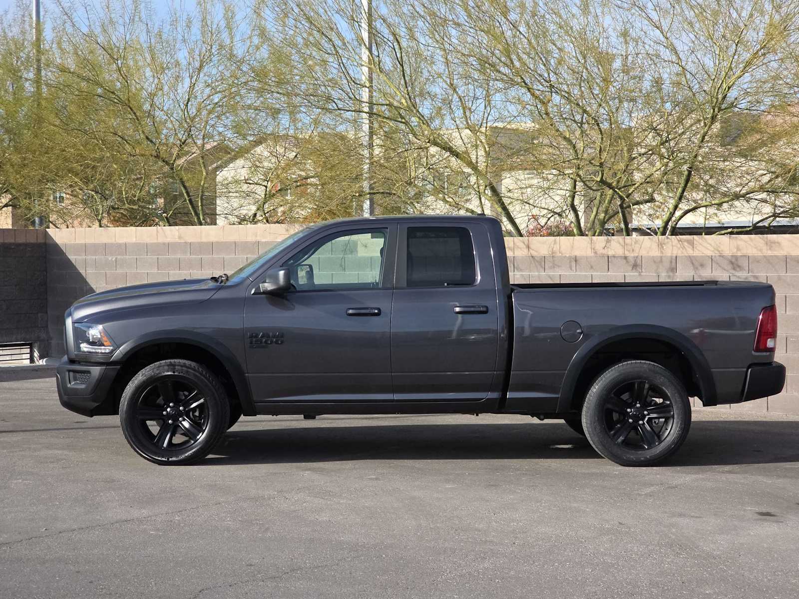 Thumbnail: 2022 RAM 1500 Classic - 6