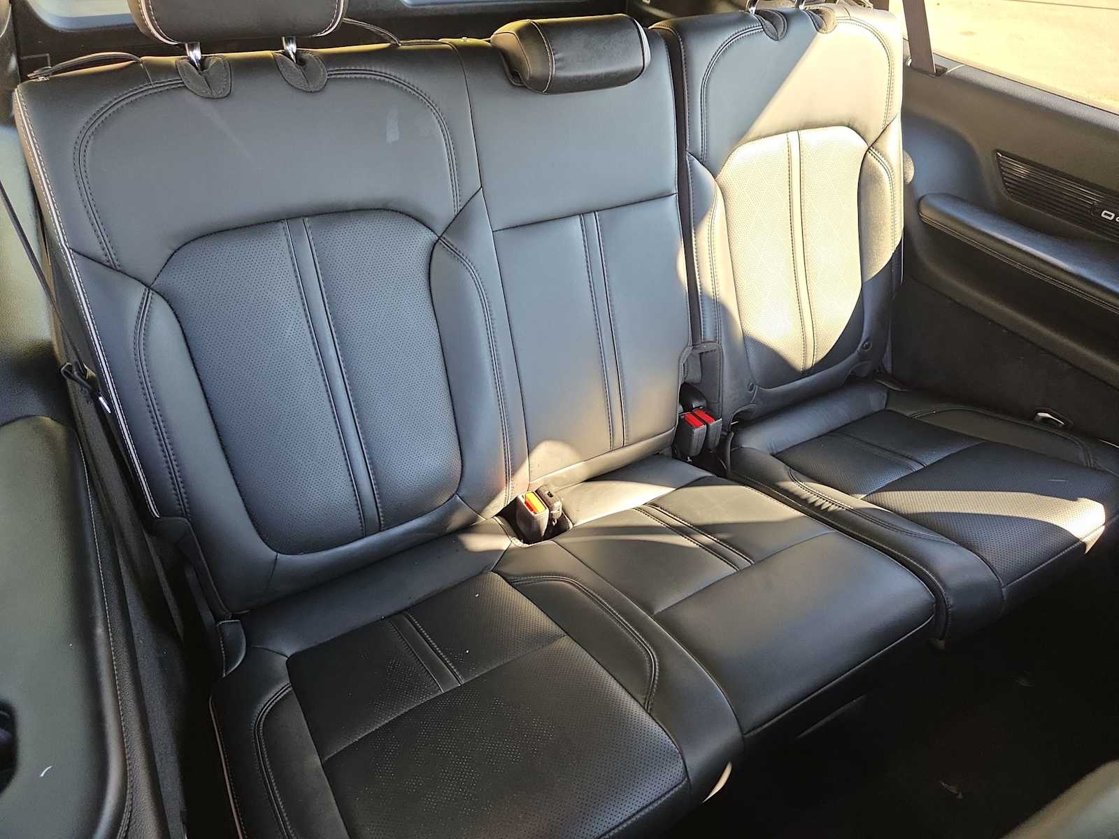 Thumbnail: 2024 Jeep Grand Wagoneer L - 31