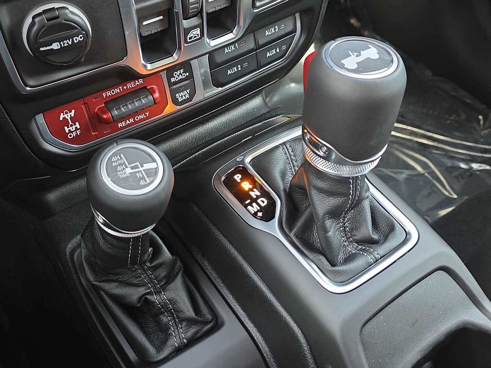 Thumbnail: 2026 Jeep Wrangler - 24