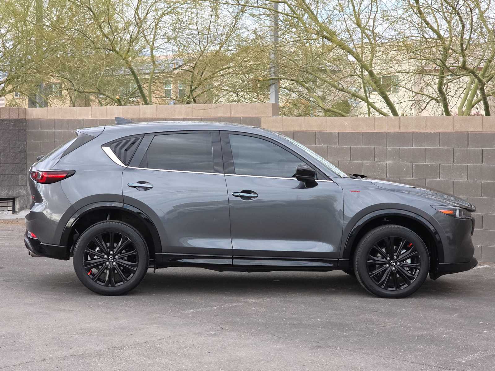 Thumbnail: 2022 Mazda CX-5 - 10