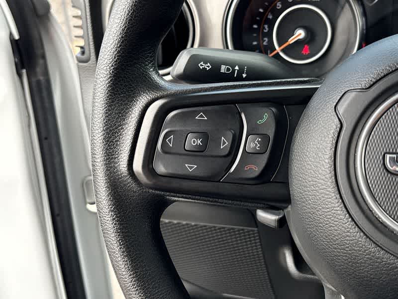 Thumbnail: 2021 Jeep Wrangler - 28