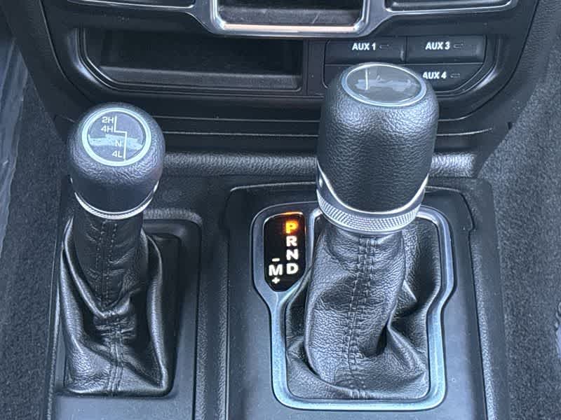Thumbnail: 2022 Jeep Wrangler - 21