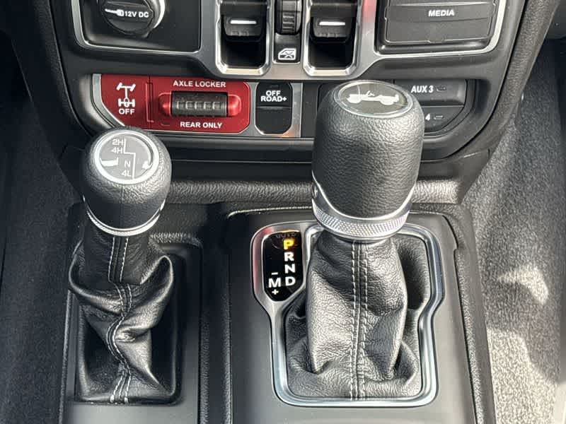 Thumbnail: 2025 Jeep Wrangler - 21