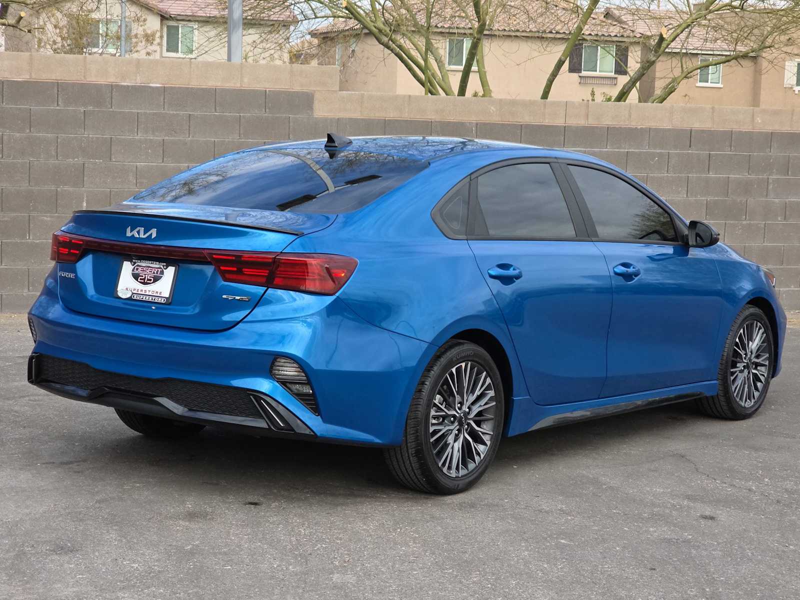 Thumbnail: 2024 Kia Forte - 9