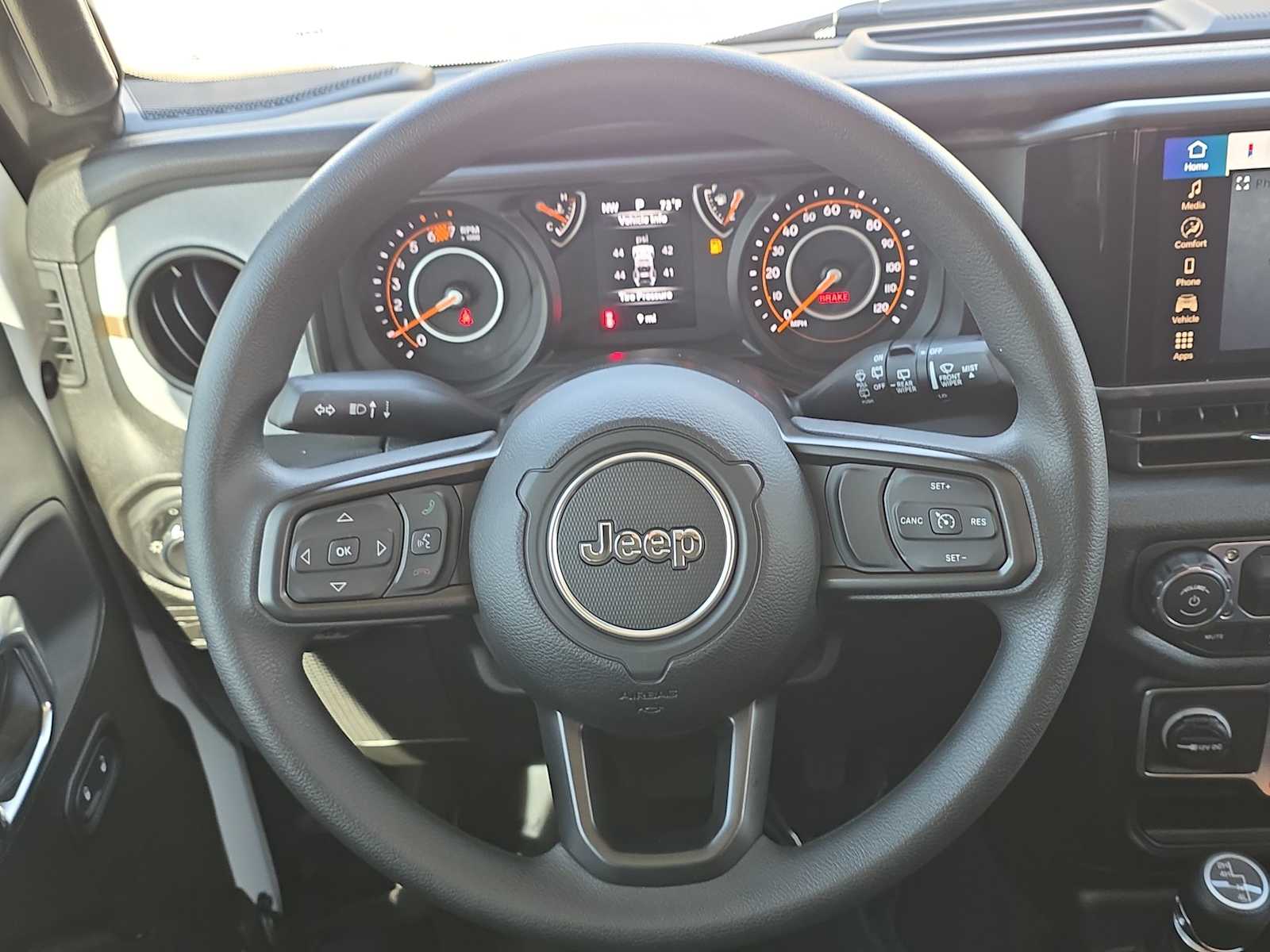 Thumbnail: 2026 Jeep Wrangler - 14