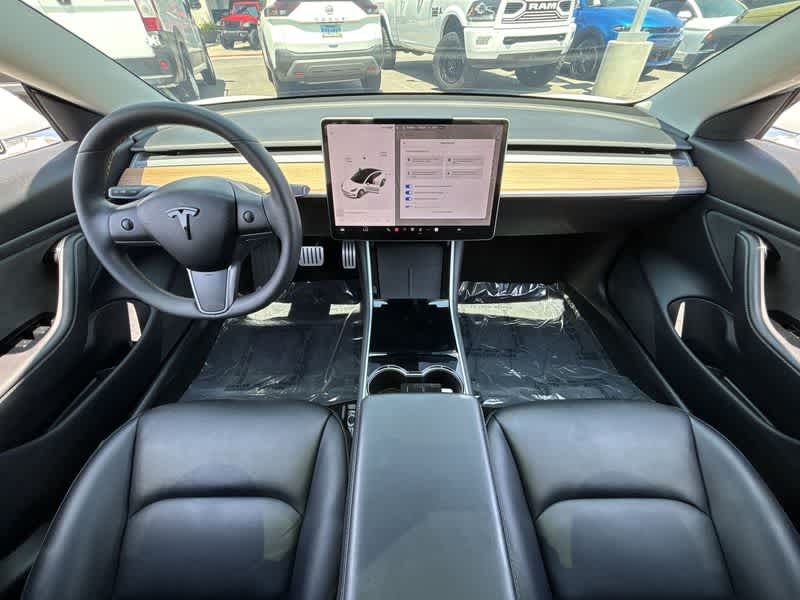Thumbnail: 2019 Tesla Model 3 - 14