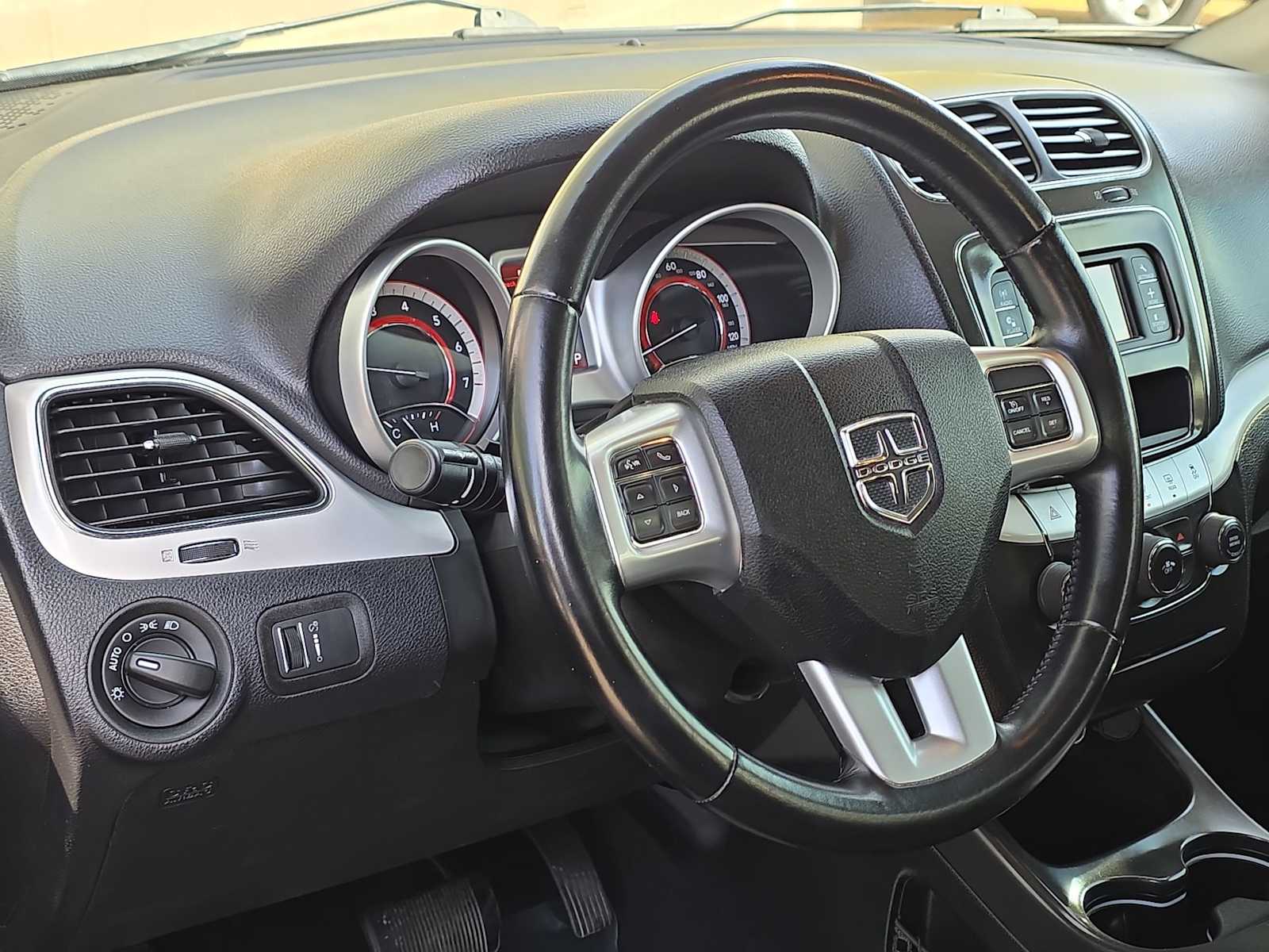 Thumbnail: 2020 Dodge Journey - 2