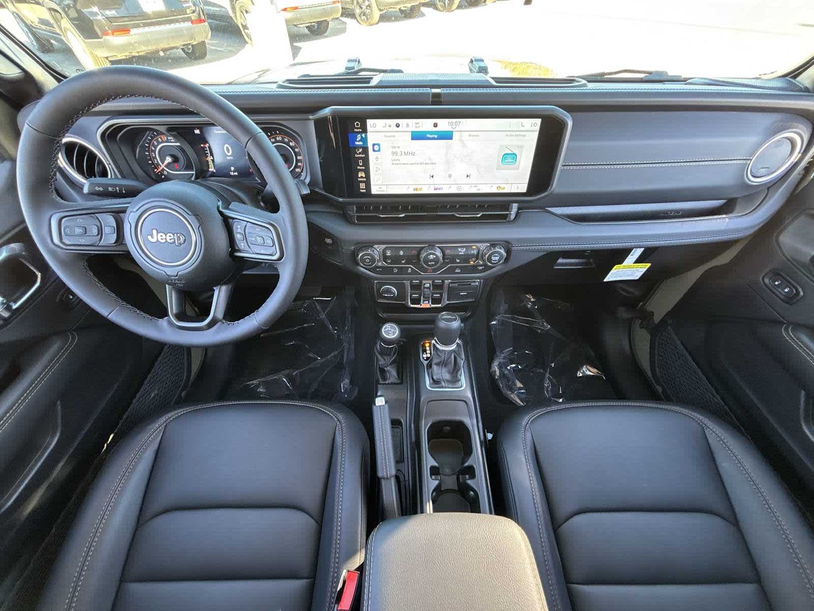 Thumbnail: 2025 Jeep Gladiator - 19