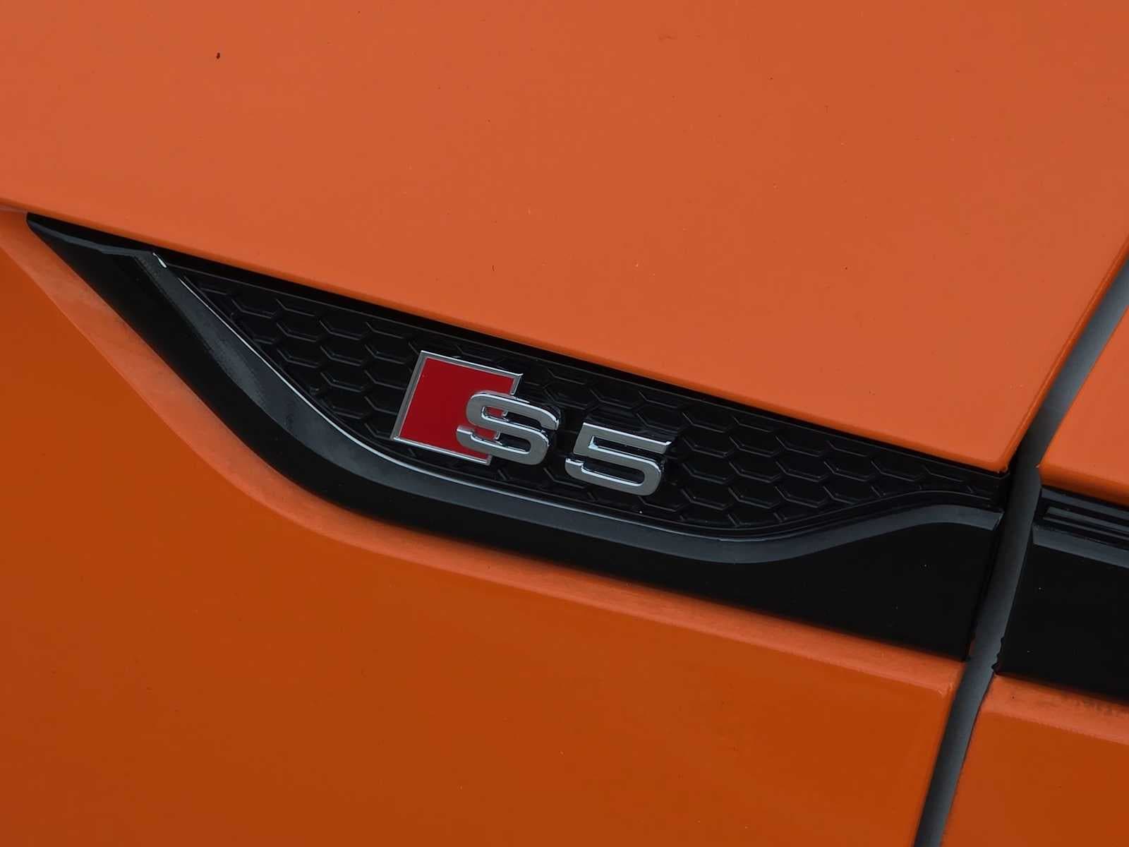 Thumbnail: 2019 Audi S5 - 11