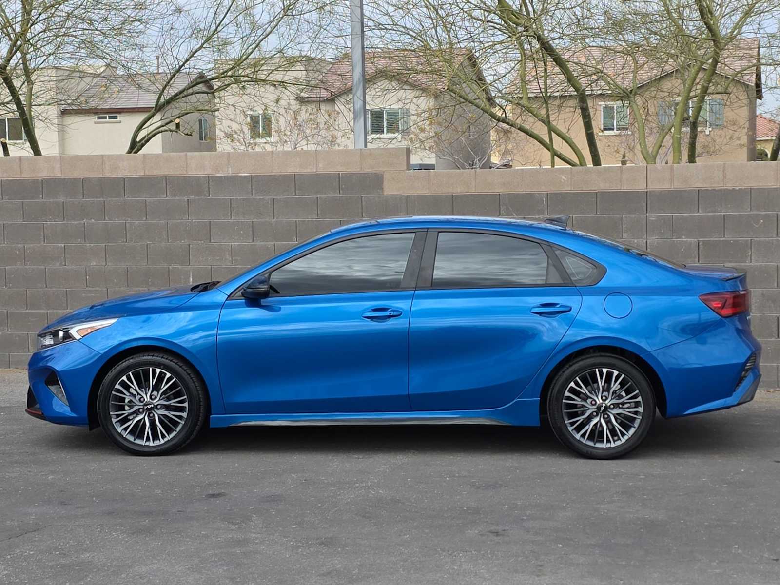 Thumbnail: 2024 Kia Forte - 6