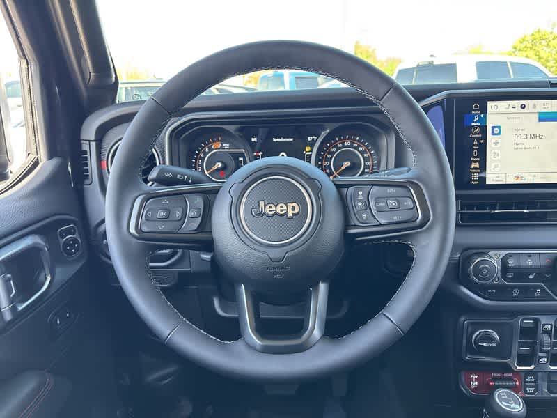 Thumbnail: 2025 Jeep Wrangler - 18