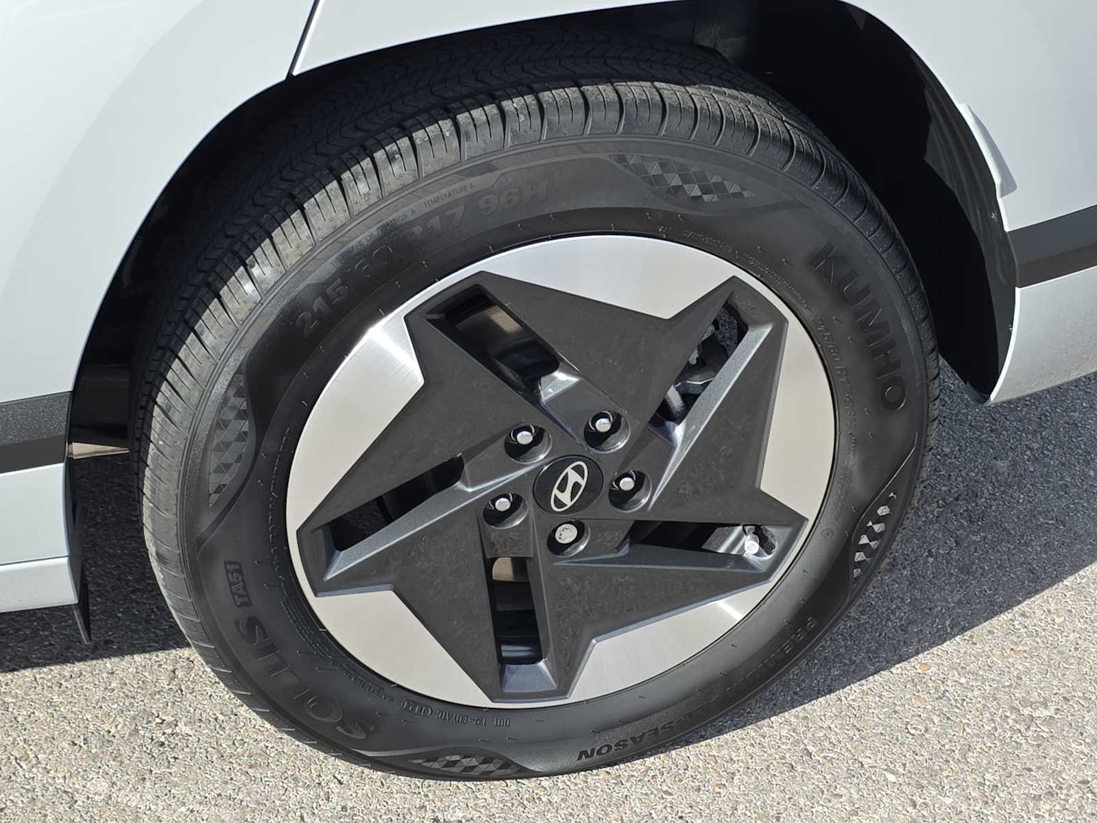 Thumbnail: 2024 Hyundai Kona - 12