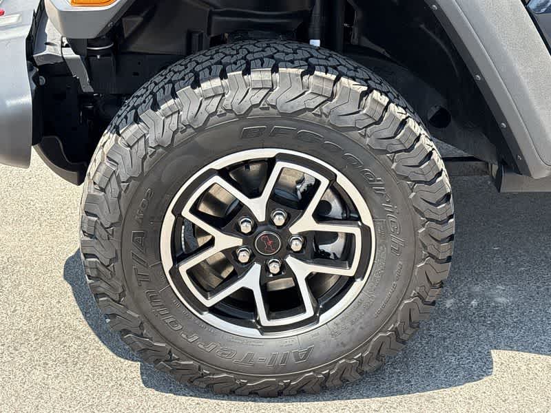 Thumbnail: 2025 Jeep Wrangler - 12