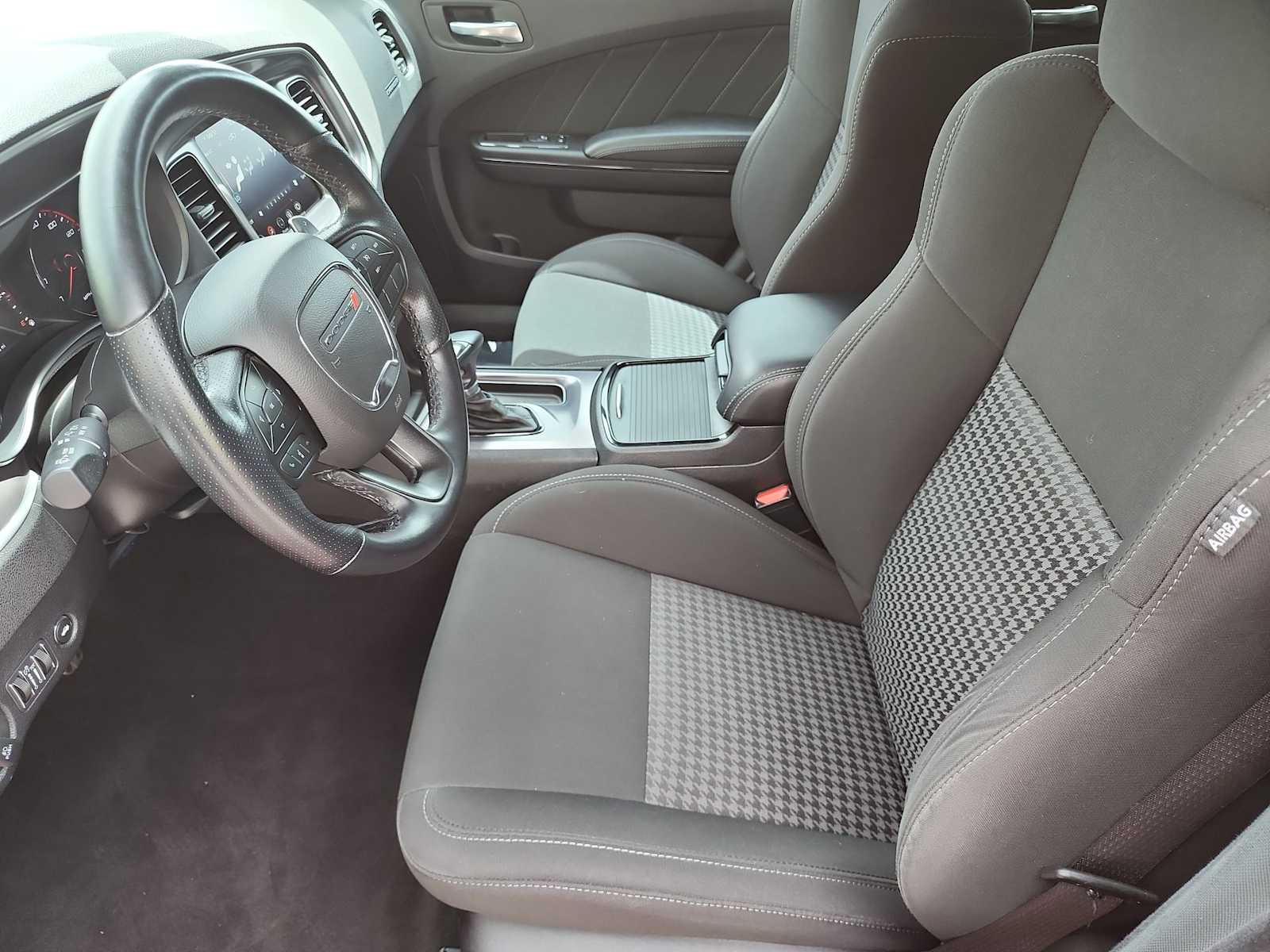 Thumbnail: 2022 Dodge Charger - 15