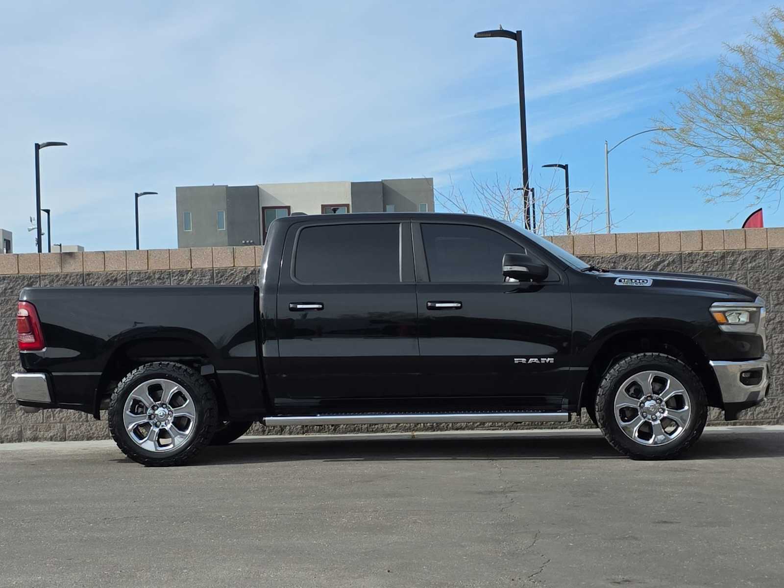 Thumbnail: 2019 RAM 1500 - 10