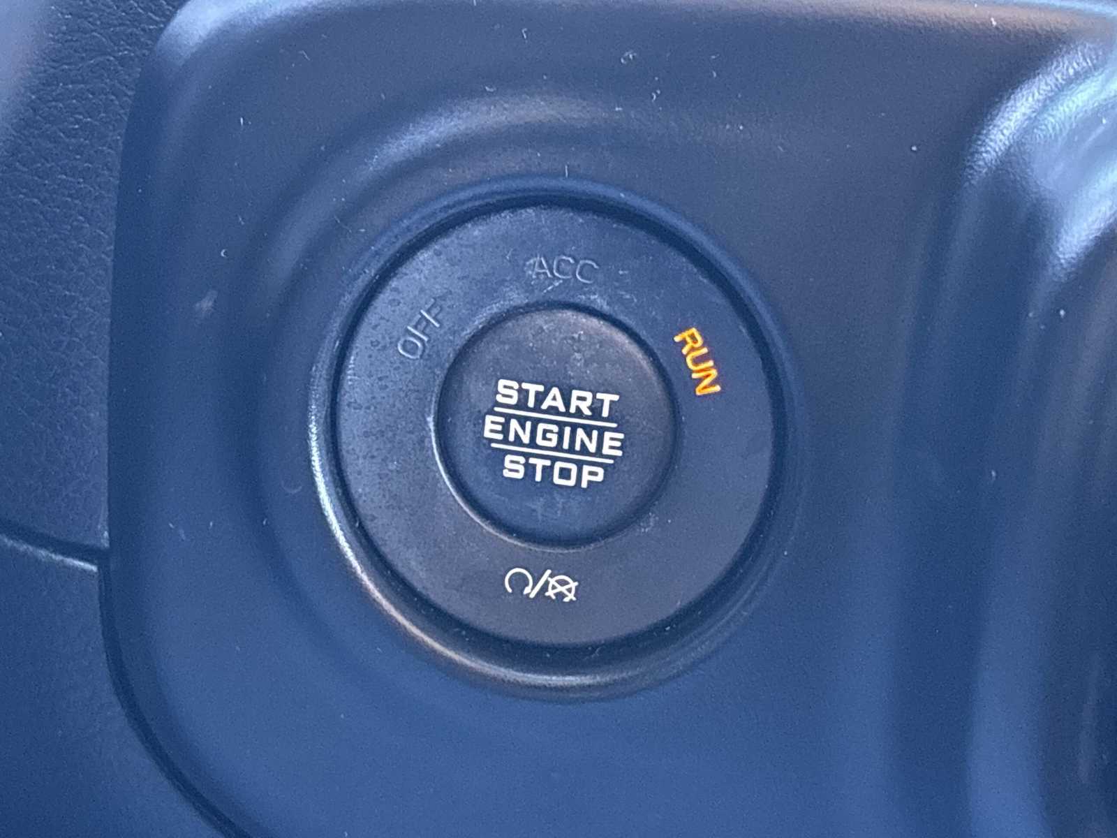 Thumbnail: 2020 Jeep Wrangler - 24