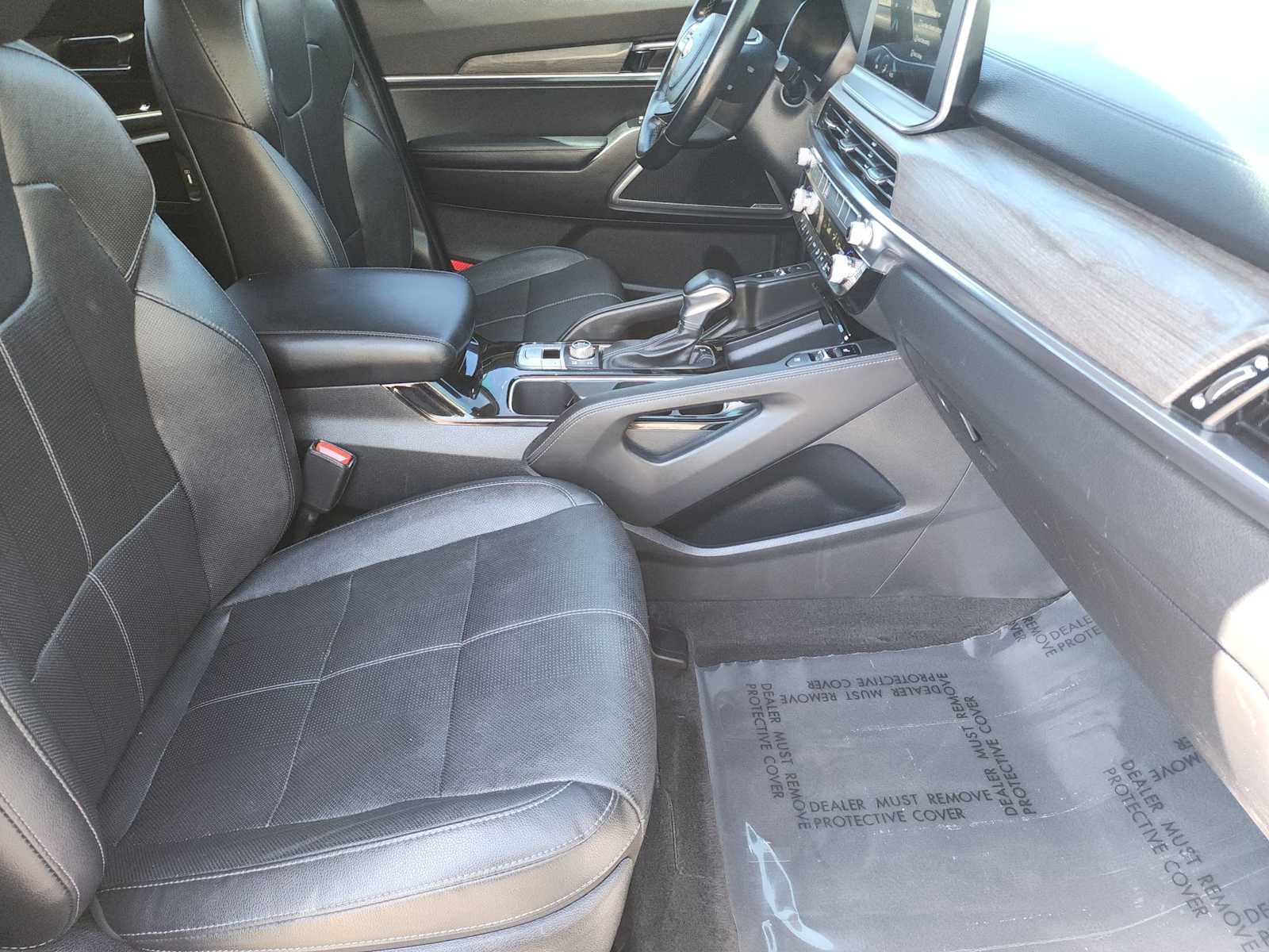 Thumbnail: 2021 Kia Telluride - 18