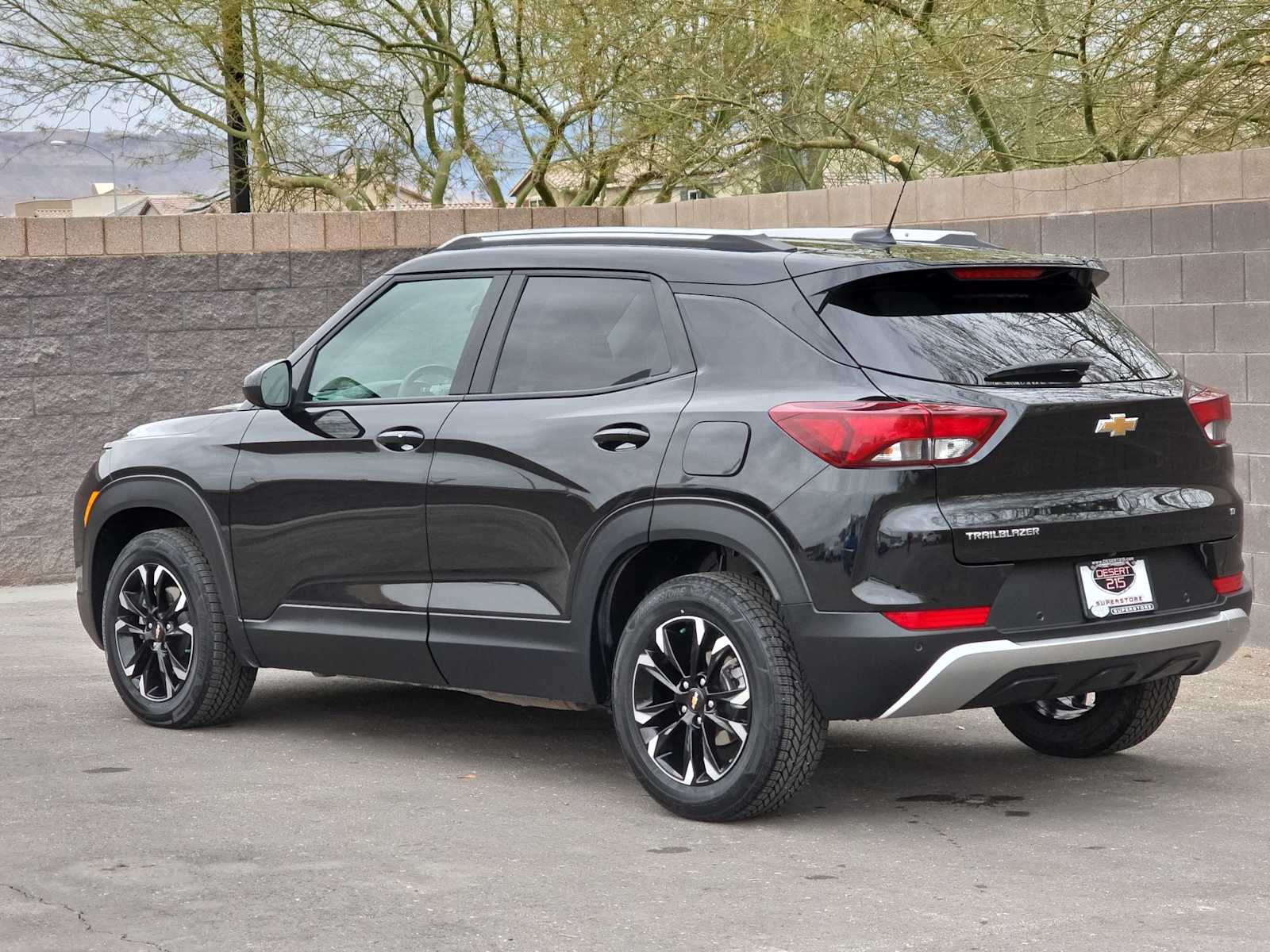 Thumbnail: 2023 Chevrolet TrailBlazer - 7