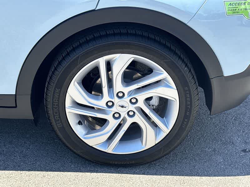 Thumbnail: 2022 Chevrolet Bolt EV - 12