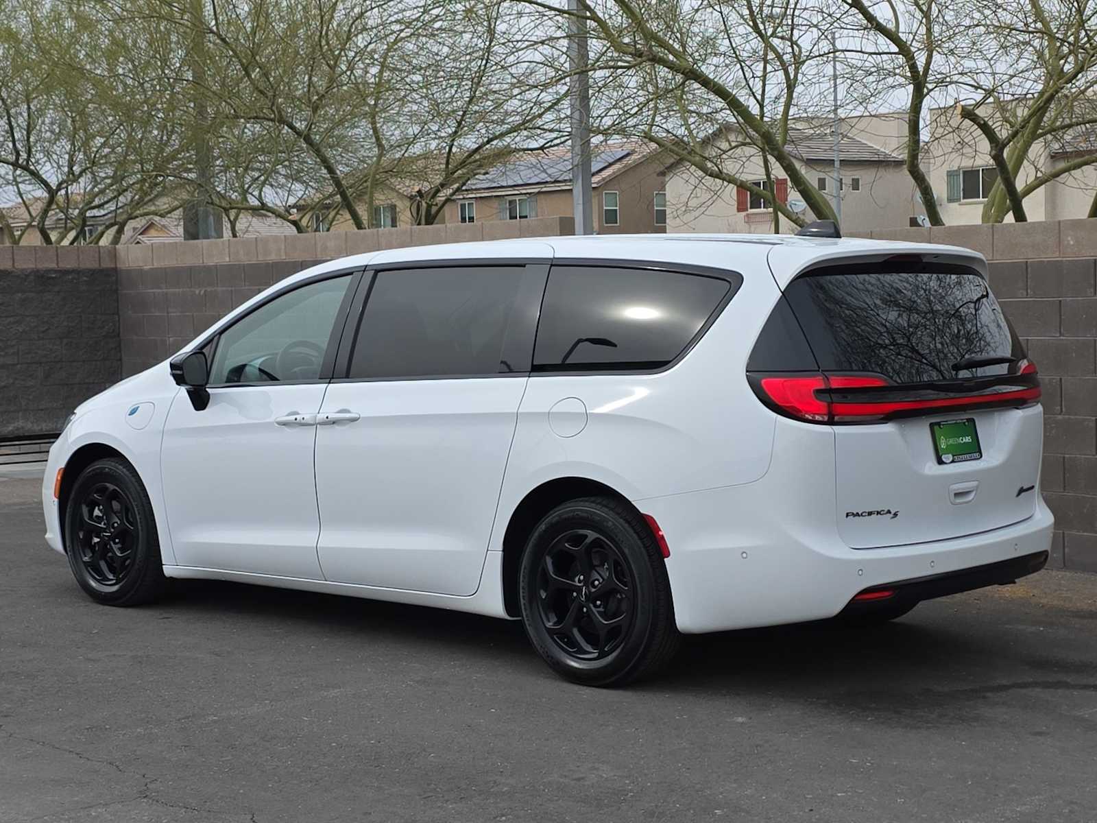 Thumbnail: 2024 Chrysler Pacifica - 7