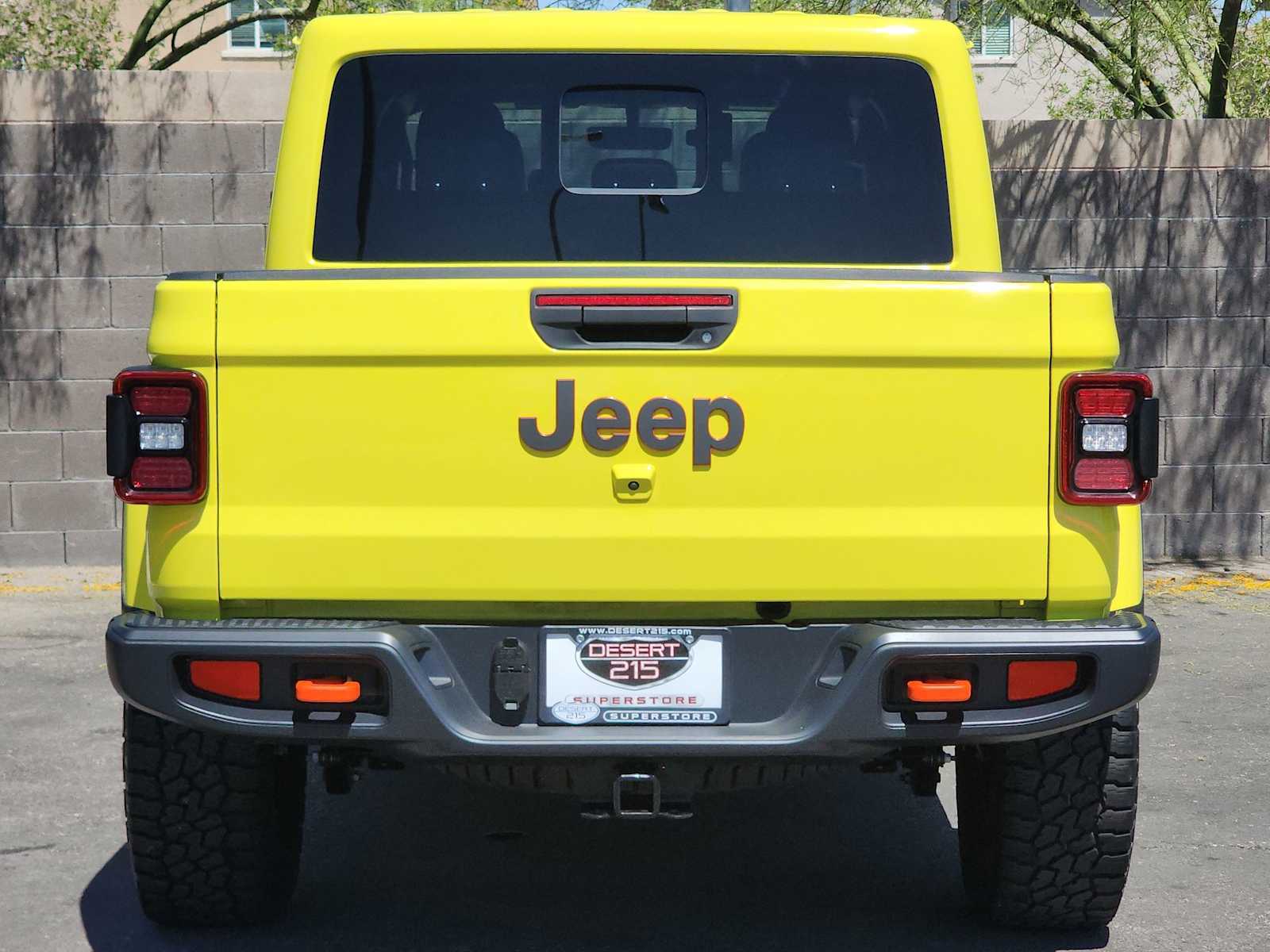 Thumbnail: 2023 Jeep Gladiator - 8