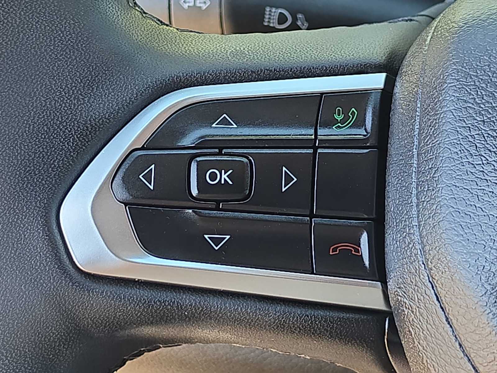 Thumbnail: 2024 Jeep Compass - 28