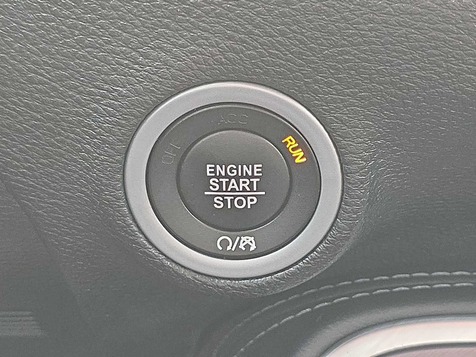 Thumbnail: 2022 Dodge Challenger - 24