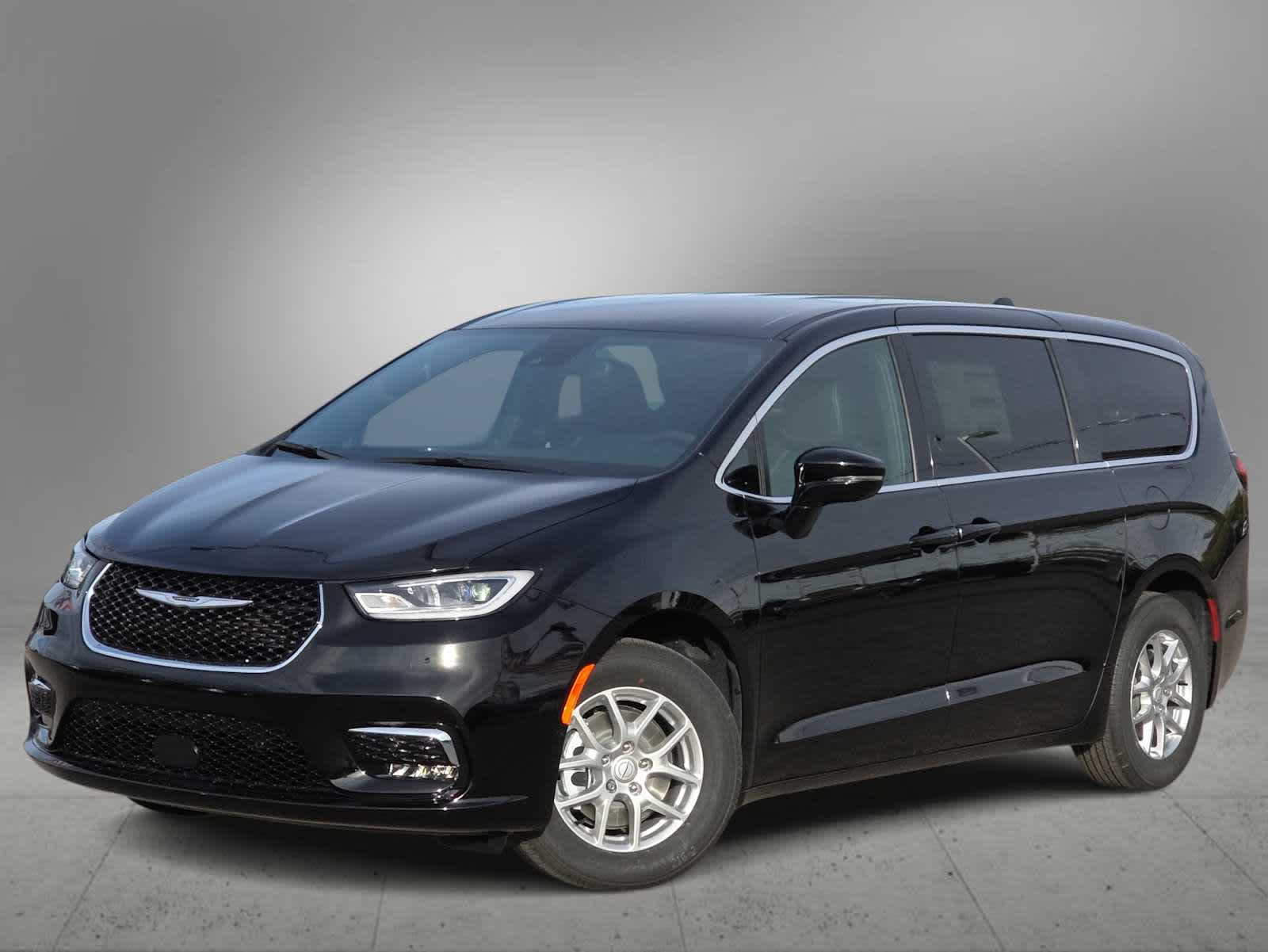 Thumbnail: 2026 Chrysler Pacifica - 1