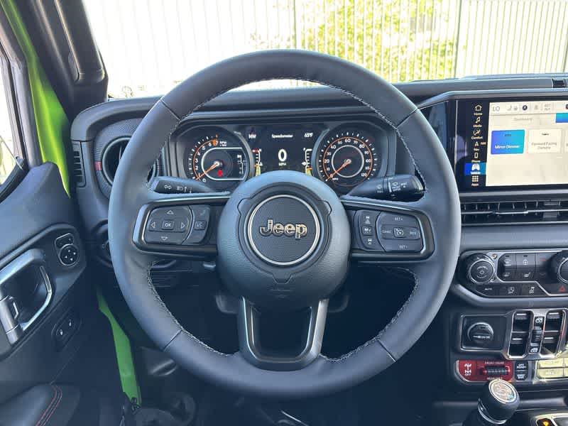 Thumbnail: 2025 Jeep Gladiator - 19