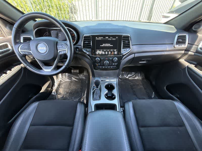 Thumbnail: 2022 Jeep Grand Cherokee - 14